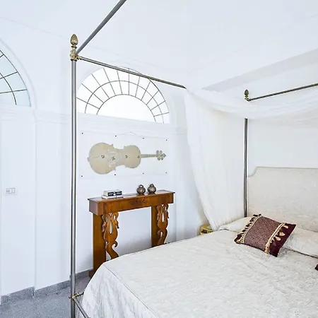 One Of The Few Nineteenth-century Residences Of * Capri