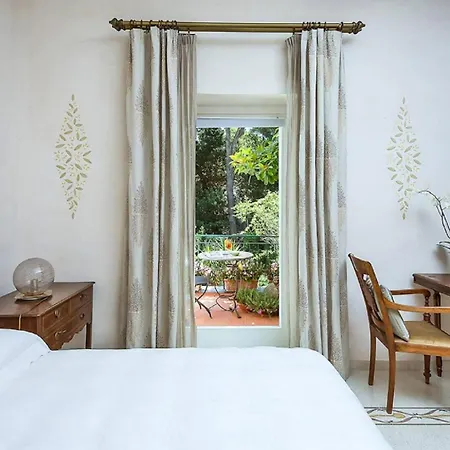 One Of The Few Nineteenth-century Residences Of Holiday home